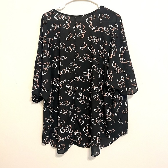 2/$30 By Together - Black & Brown V-Neck Animal Print Coverup/Top Size L - Picture 7 of 7